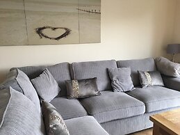 Penthouse Apartment On The River - 65 Skipper Way