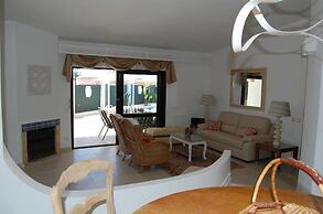 Villa 2, Great Spot Oura Beach, Albufeira