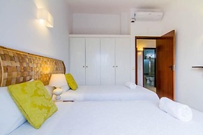 Villa 2, Great Spot Oura Beach, Albufeira