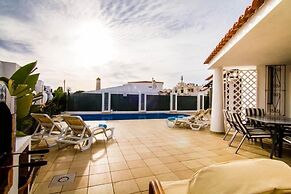 Villa 2, Great Spot Oura Beach, Albufeira
