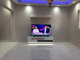 Yallahriyad Triplex For 6 Persons Max