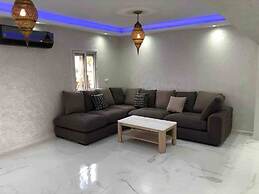 Yallahriyad Triplex For 6 Persons Max