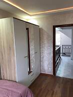 Yallahriyad Triplex For 6 Persons Max