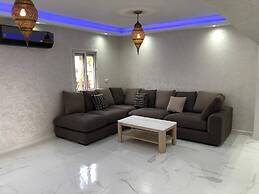 Yallahriyad Triplex For 6 Persons Max