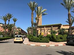 Yallahriyad Triplex For 6 Persons Max