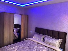 Yallahriyad Triplex For 6 Persons Max