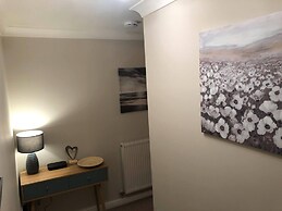 River-meadow View Apartment 27 Skipper Way