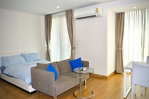 Luxury Condo Nimman, Best Location, Poolsauna