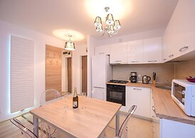 Privilege Apartment - Cismigiu Gardens