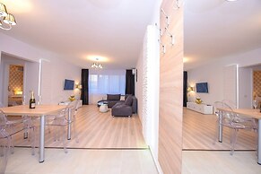 Privilege Apartment - Cismigiu Gardens