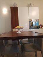 La Latomia Villa nei Pressi del Teatro Greco No1678