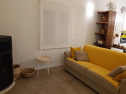 La Latomia Villa nei Pressi del Teatro Greco No1678