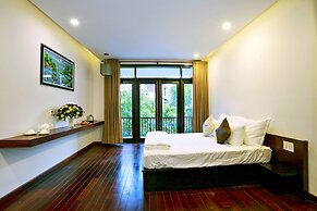 Azumi 03 Bedroom First Floor Apartment Hoian