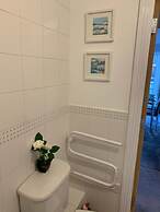 Absolute Stays At The Qube- Families Contractors Free Wifi Long Stay D