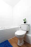 Absolute Stays At The Qube- Families Contractors Free Wifi Long Stay D