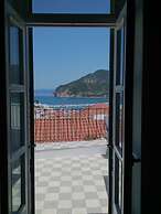 Maison De Ville A Skopelos