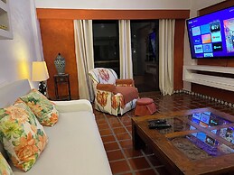 Sunny Apartment In The Heart of the Exclusive Marina Vallarta