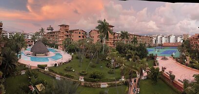 Sunny Apartment In The Heart of the Exclusive Marina Vallarta