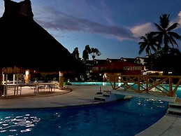 Sunny Apartment In The Heart of the Exclusive Marina Vallarta