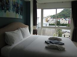 6 38 Top Floor 2 Brs 2baths 1km Walking To Beach