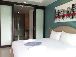 6 38 Top Floor 2 Brs 2baths 1km Walking To Beach