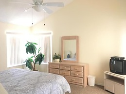 Affordable 3 Bedrooms Home Close to Disney Parks !!!