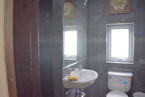 Very Large Villa Suitable for a Large Group up to 10 People or Even 2 