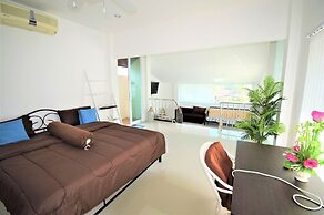 Very Large Villa Suitable for a Large Group up to 10 People or Even 2 