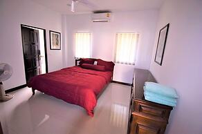 Very Large Villa Suitable for a Large Group up to 10 People or Even 2 