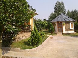 Room in Lodge - Plastic Bottles House