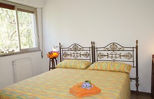 Panoramic Villa Near The Sea