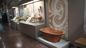 Despite Corona Summer Vacation on Southern Greek Beaches