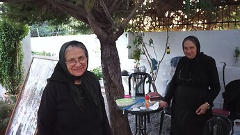 Despite Corona Summer Vacation on Southern Greek Beaches