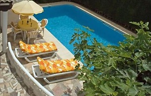 Bungalow 90m2, Airco 2, Pool 5x10, Sandy Beach 200m, Wifi, Carport for