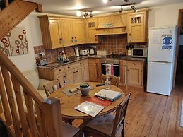 Courtyard Cottage - Great Paxton