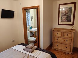 Courtyard Cottage - Great Paxton