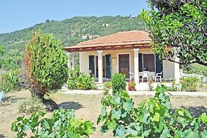 Beach House Yannis in Agios Gordios Beach on Corfu
