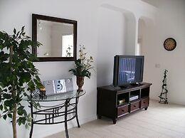 4 Bedroom Platinum Home With Games Room and Spa