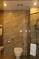 Hai Yen Luxury Hotel