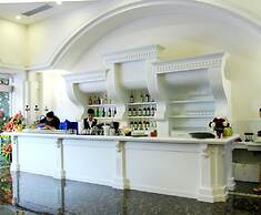 Hai Yen Luxury Hotel