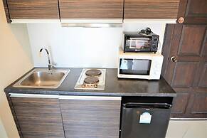 8th Floor Pool View Condo at Park Lane Resort