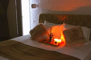 Brooch Boutique Hotel