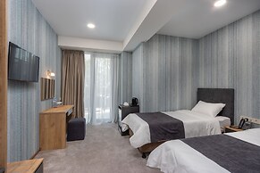 Brooch Boutique Hotel