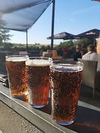 MidtGolf Guest house