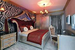 Camelot Boutique Hotel