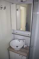 Queen Campagna mobile homes Klenovica