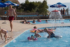 Queen Campagna mobile homes Klenovica