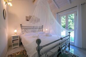 Villa Victor 100m from sea