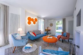 Villa Victor 100m from sea