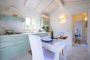 Villa Victor 100m from sea